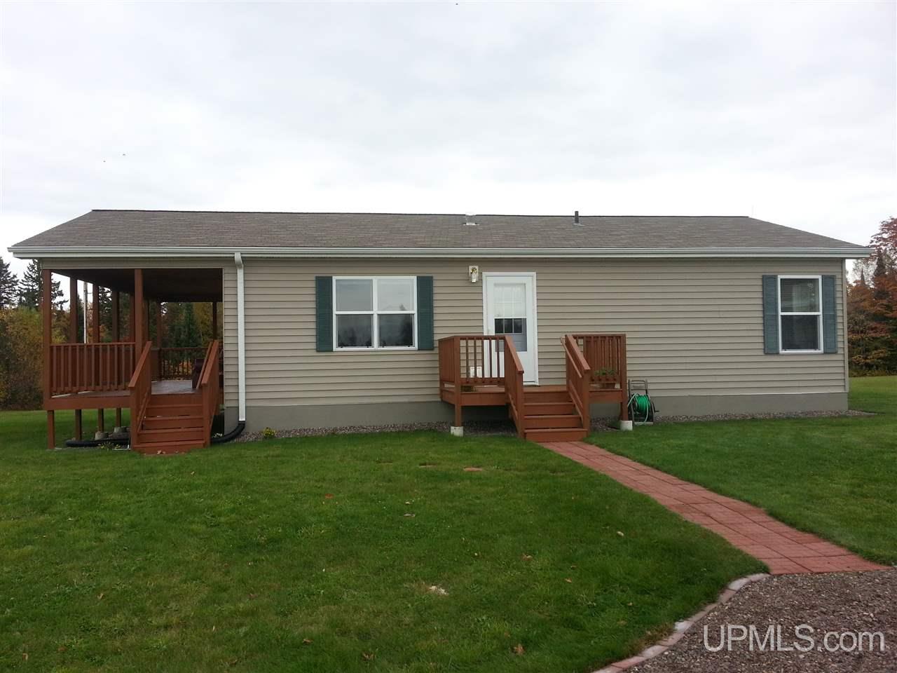 11420 North Co Road Hurley, WI 54534 - Photo 5 of 17