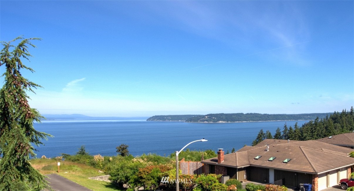 6720 139th Place Southwest Edmonds, WA 98026 - Photo 1 of 27
