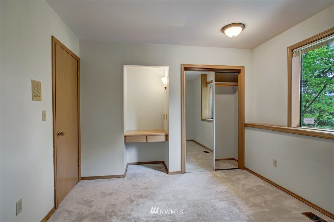 6720 139th Place Southwest Edmonds, WA 98026 - Photo 18 of 27