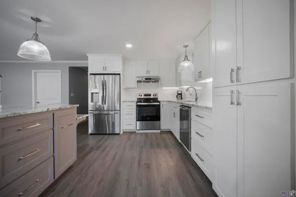 $665,000 | 1015 Eagle Drive, Pierre Part, LA 70339