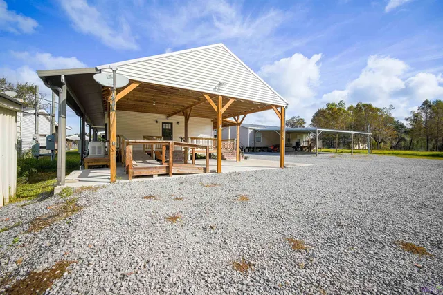 $665,000 | 1015 Eagle Drive, Pierre Part, LA 70339