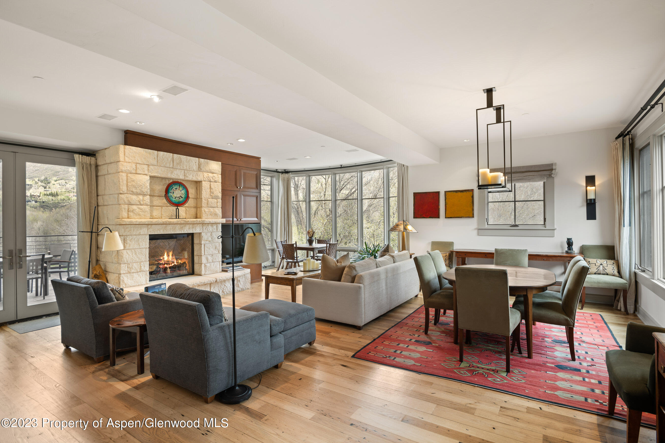 101 North Spring Street, Unit 302 Aspen, CO 81611 - Photo 2 of 27 ObermeyerPlace#302_DASH_23051709