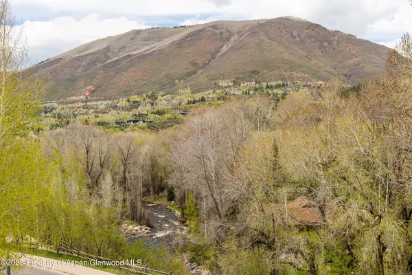 $45,000 | 101 North Spring Street, Unit 302, Aspen, CO 81611