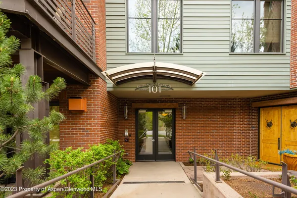 $45,000 | 101 North Spring Street, Unit 302, Aspen, CO 81611