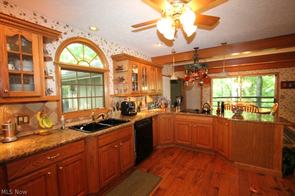 12394 Woodin Road Chardon, OH 44024 - Photo 14 of 25 KITCHEN