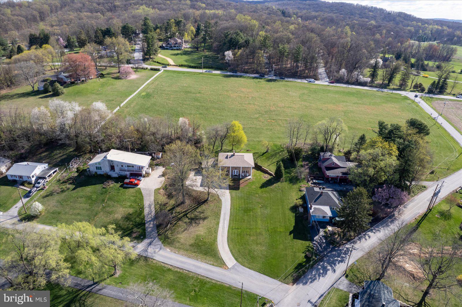 896 Hershey Heights Road Hanover, PA 17331 - Photo 3 of 51 Gallery Image 3