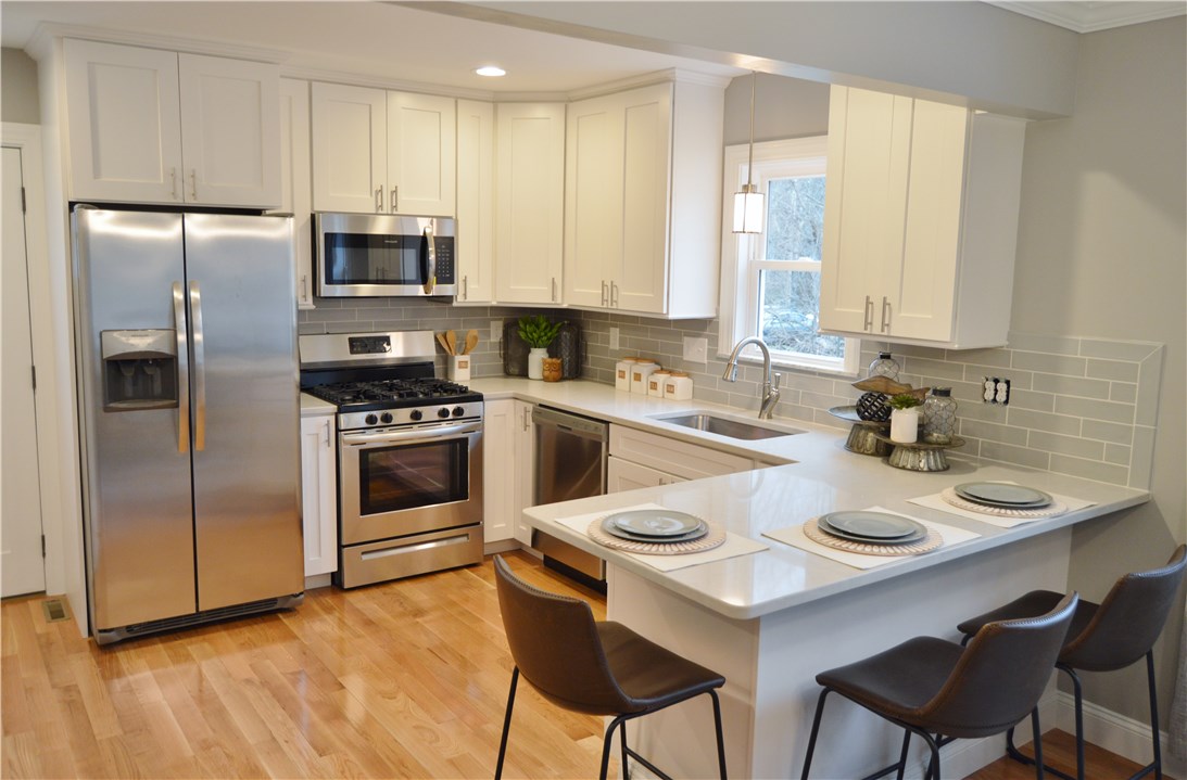 120 Columbia Heights Road, Unit 2 Charlestown, RI 02813 - Photo 13 of 41 Gallery Image 13