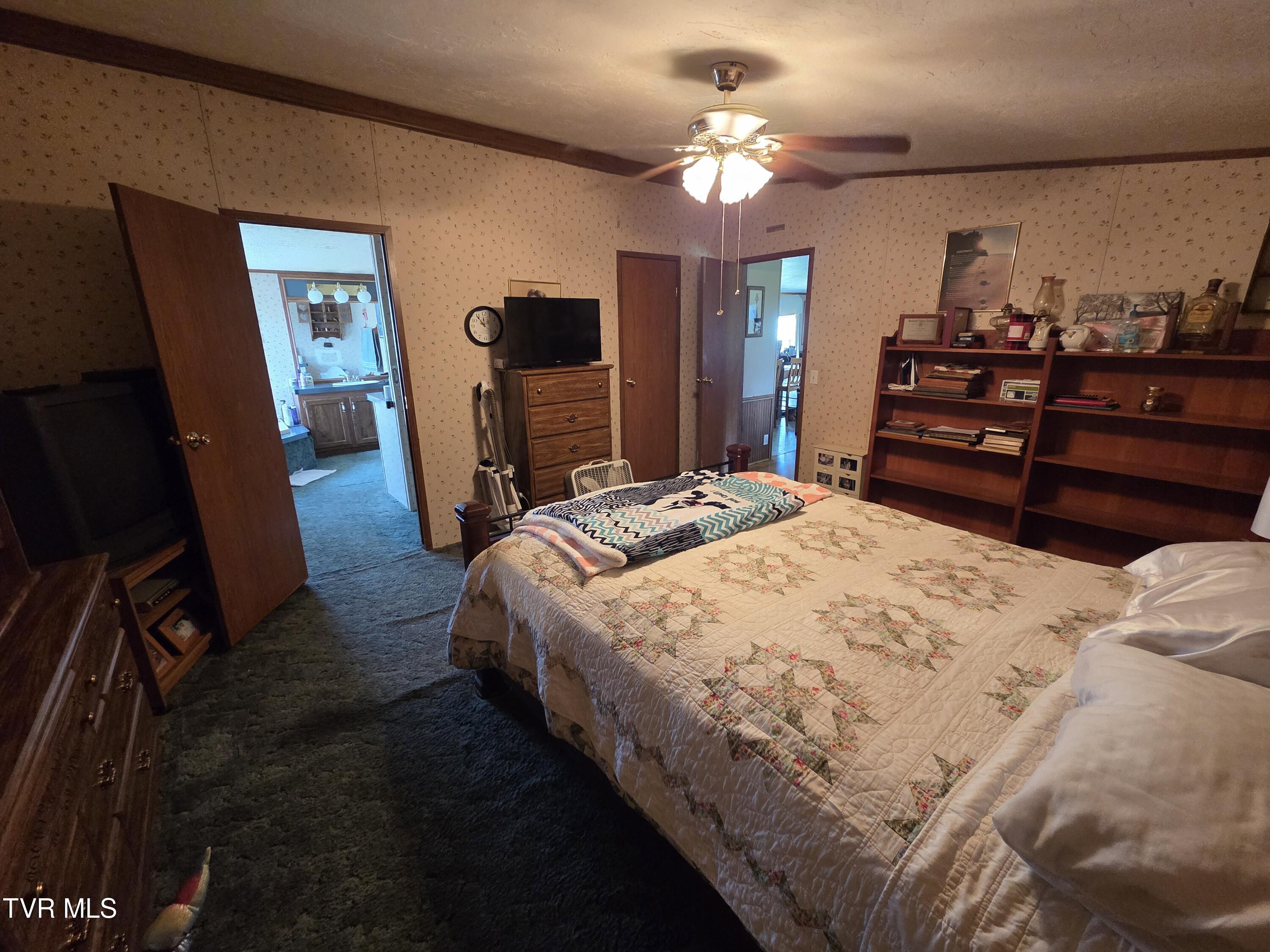 114 Miller Street Limestone, TN 37681 - Photo 37 of 49 33