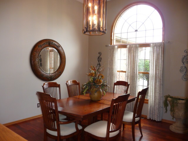 7181 Hawthorne Ridge Roscoe, IL 61073 - Photo 13 of 25 Gallery Image 13