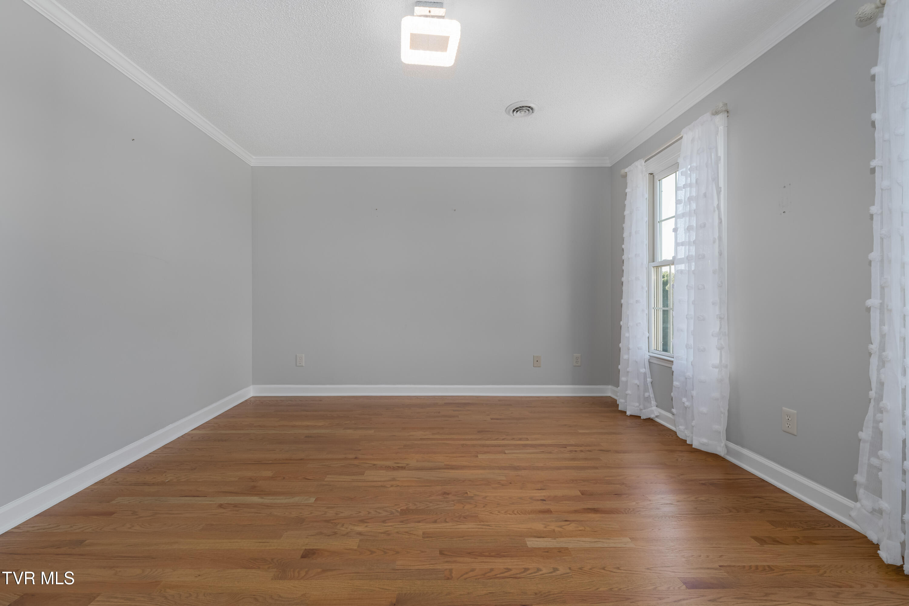 7540 Erwin Highway Chuckey, TN 37641 - Photo 39 of 77 7540 Erwin Hwy (126 of 146)