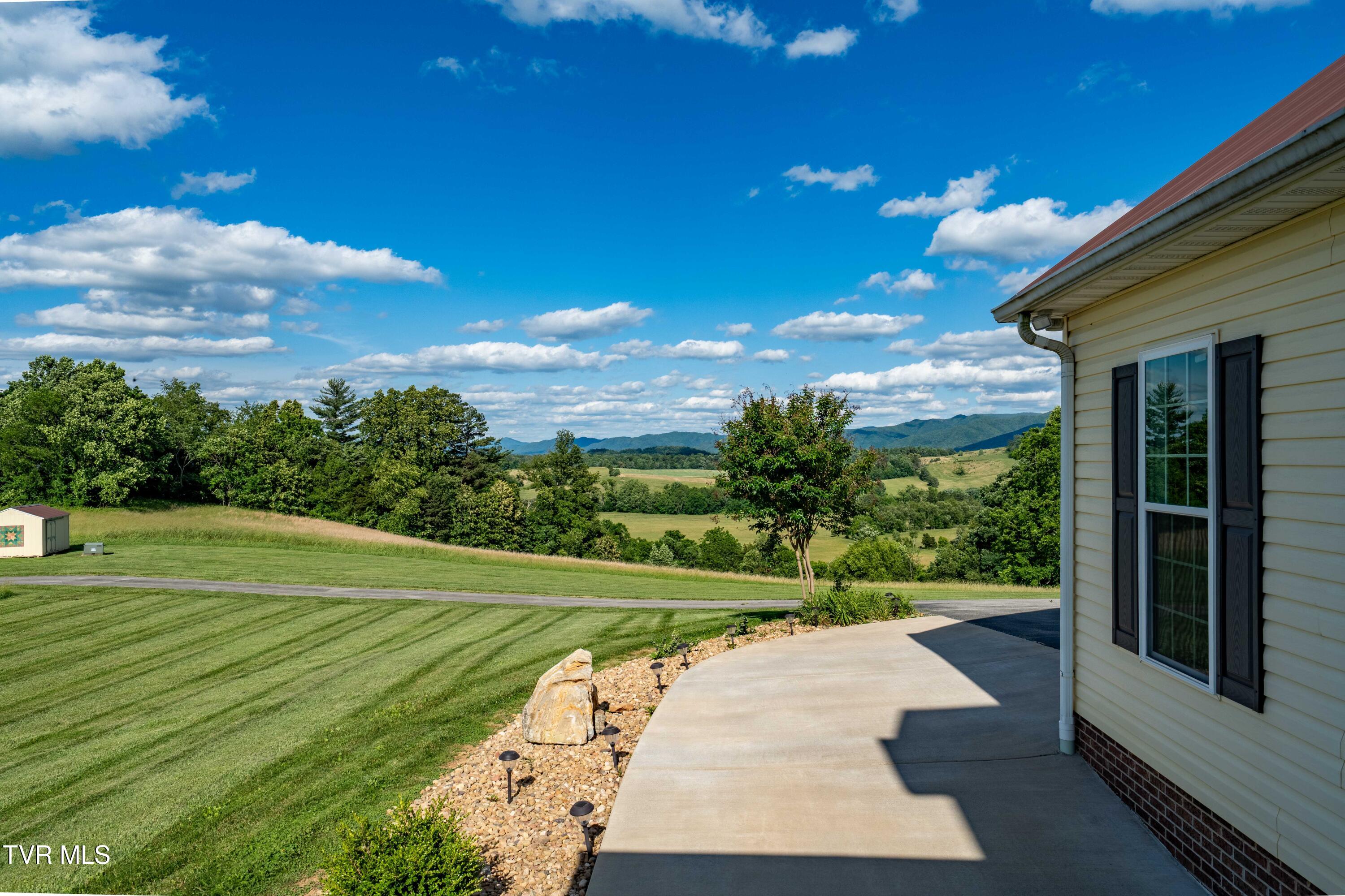 7540 Erwin Highway Chuckey, TN 37641 - Photo 56 of 77 7540 Erwin Hwy (81 of 146)