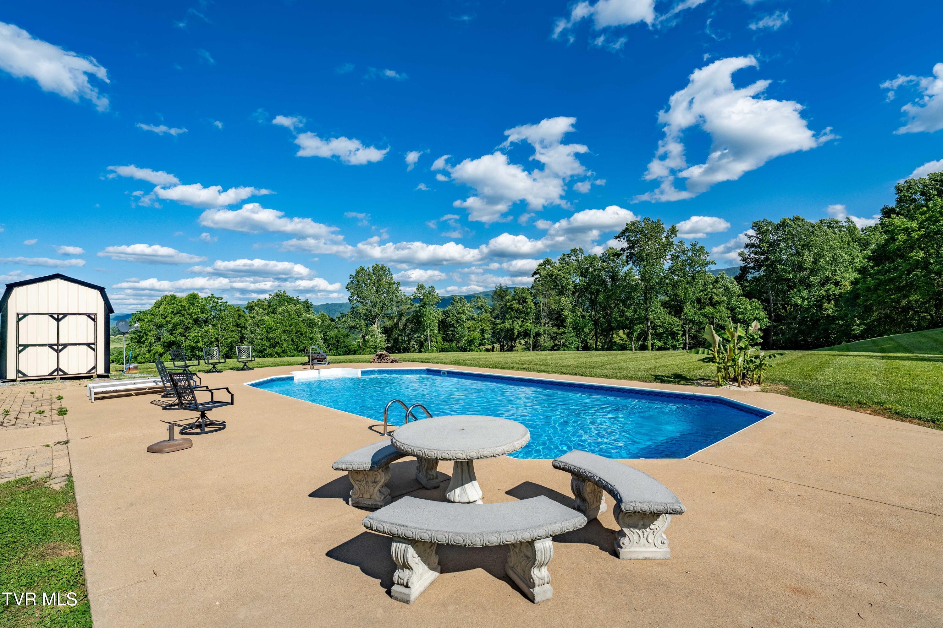 7540 Erwin Highway Chuckey, TN 37641 - Photo 62 of 77 7540 Erwin Hwy (88 of 146)