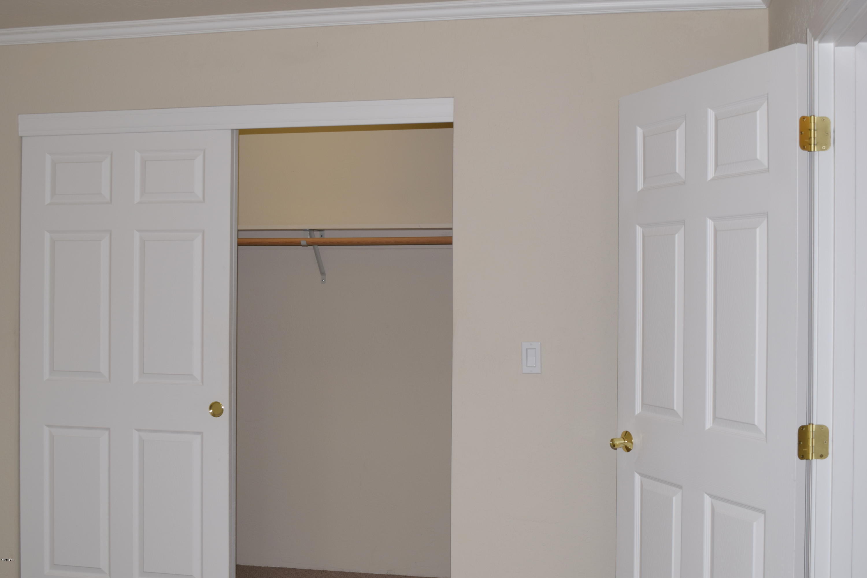 911 Southwest 12th Street Newport, OR 97365 - Photo 28 of 29 Bedroom 2 Closet