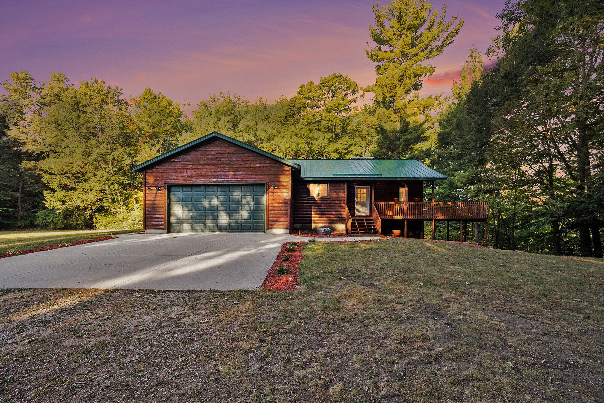 001__42a0122.jpg-twilight_687