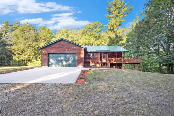 $600,000 | 4615 West 112th Street, Grant, MI 49327