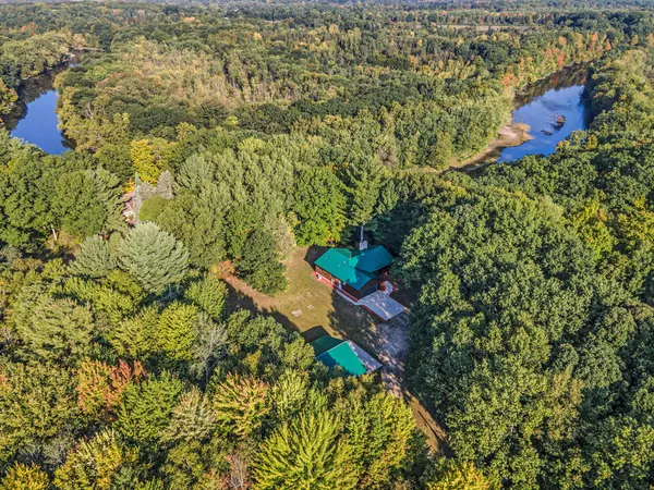 $600,000 | 4615 West 112th Street, Grant, MI 49327