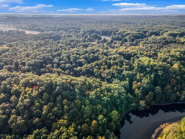 $600,000 | 4615 West 112th Street, Grant, MI 49327