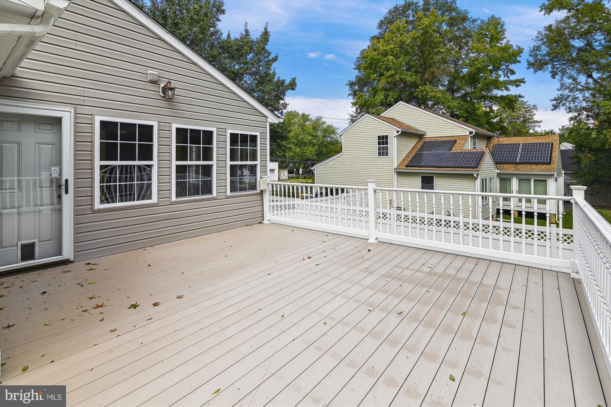 8097 Solley Road Pasadena, MD 21122 - Photo 12 of 52 Composite Deck