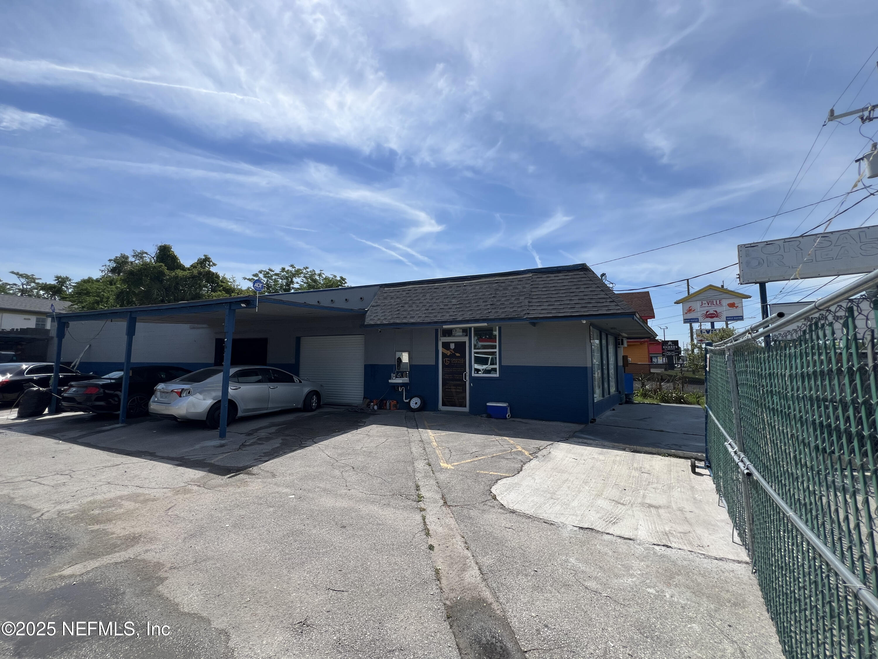 949 Arlington Road North Jacksonville, FL 32211 - Photo 11 of 25 a view of a house with a patio
