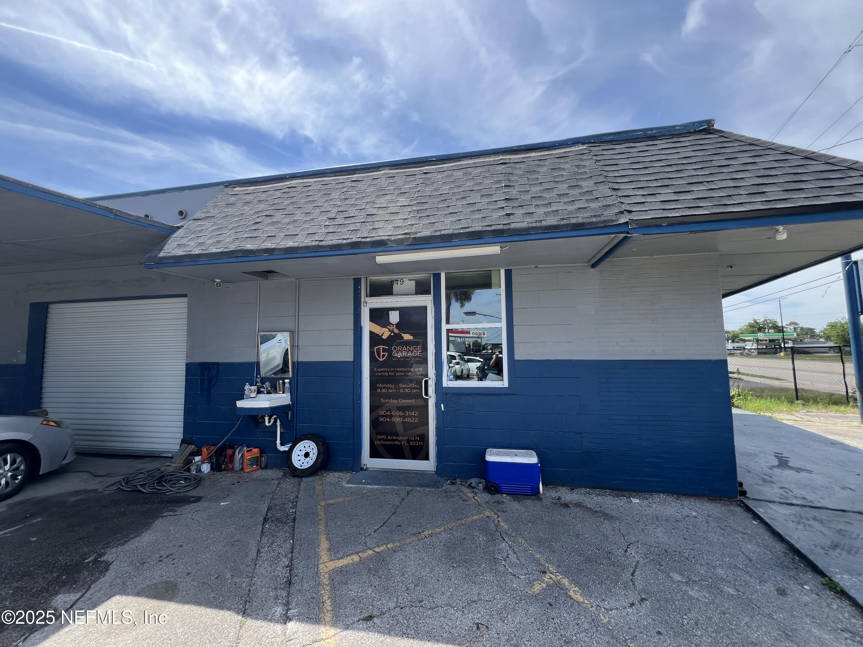 949 Arlington Road North Jacksonville, FL 32211 - Photo 6 of 25 a view of backyard with cabin