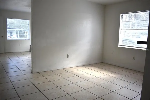 $1,595 | 912 Pine Avenue, Sanford, FL 32771