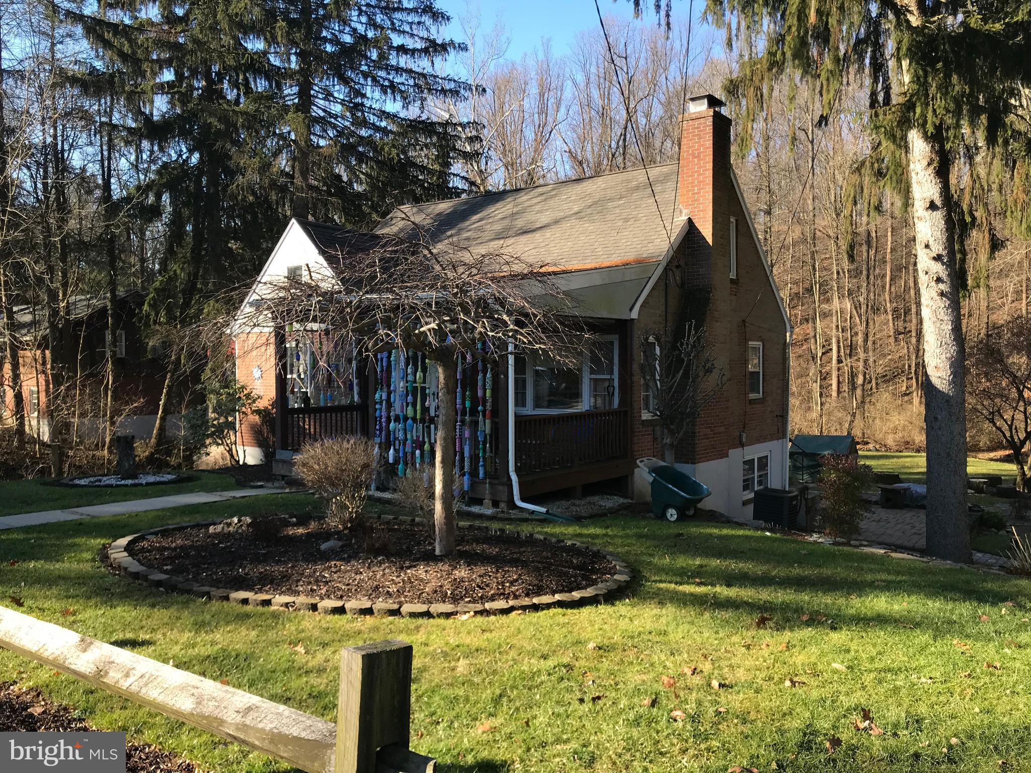 2385 New Holland Road Reading, PA 19607 - Photo 2 of 19