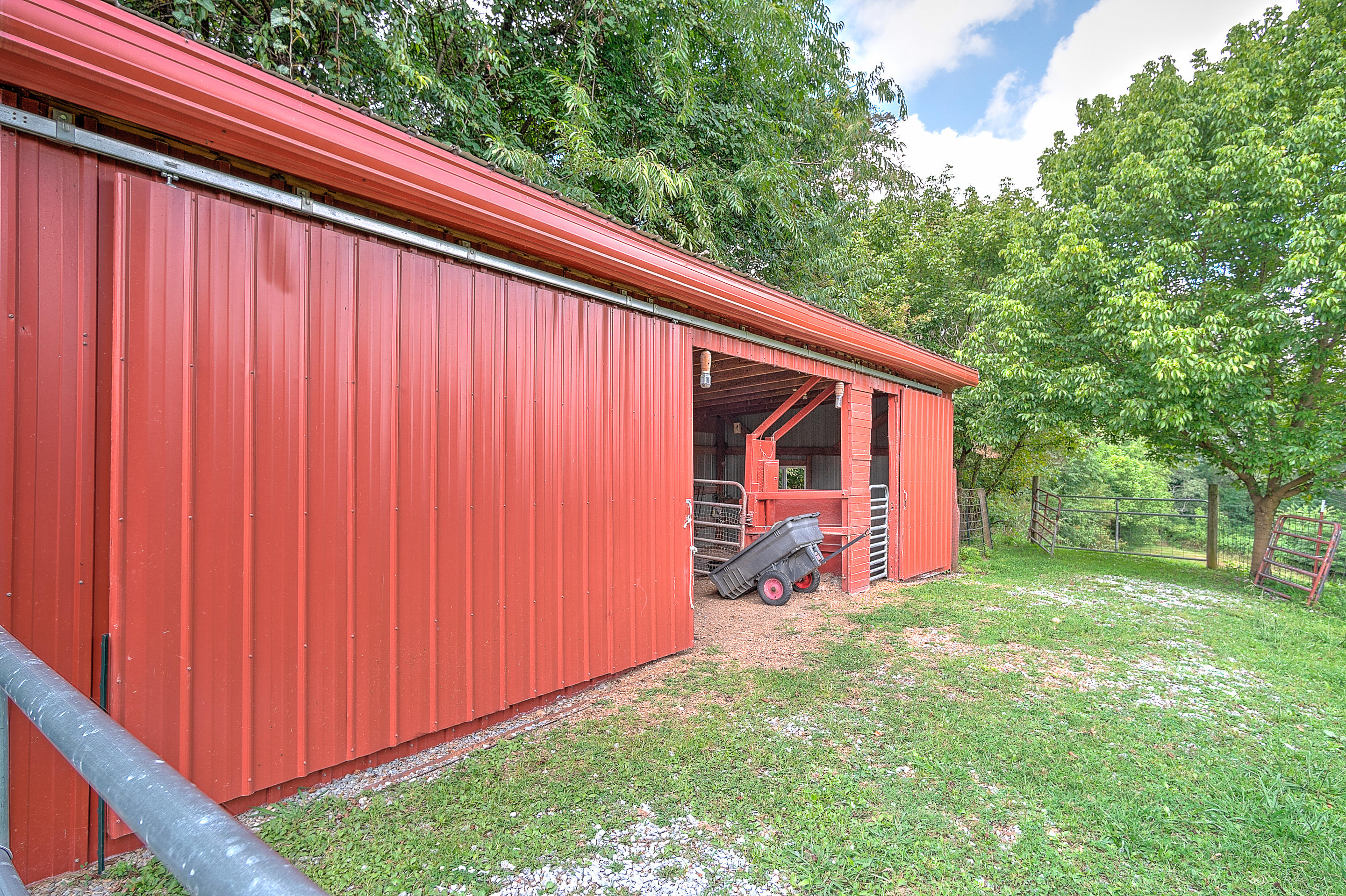 440 Matson Road Jonesborough, TN 37659 - Photo 25 of 65 exterior-26