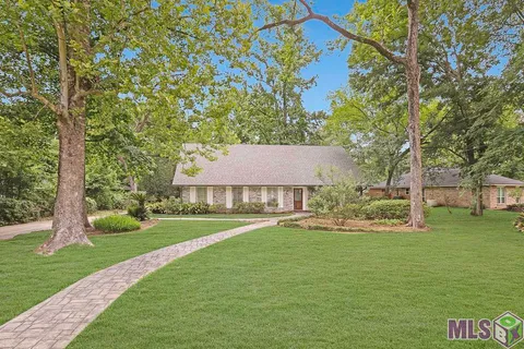 $375,000 | 644 Castle Kirk Drive, Baton Rouge, LA 70808