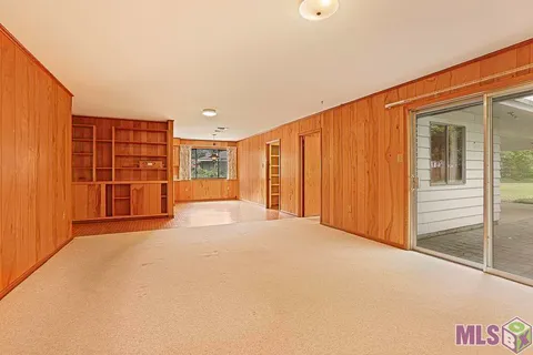$375,000 | 644 Castle Kirk Drive, Baton Rouge, LA 70808