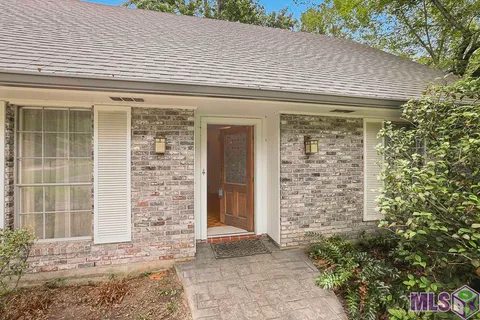$375,000 | 644 Castle Kirk Drive, Baton Rouge, LA 70808