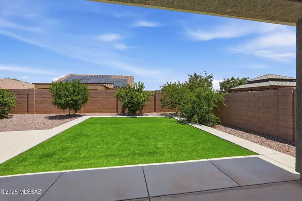 $345,000 | 32983 South Expedition Court, Red Rock, AZ 85145