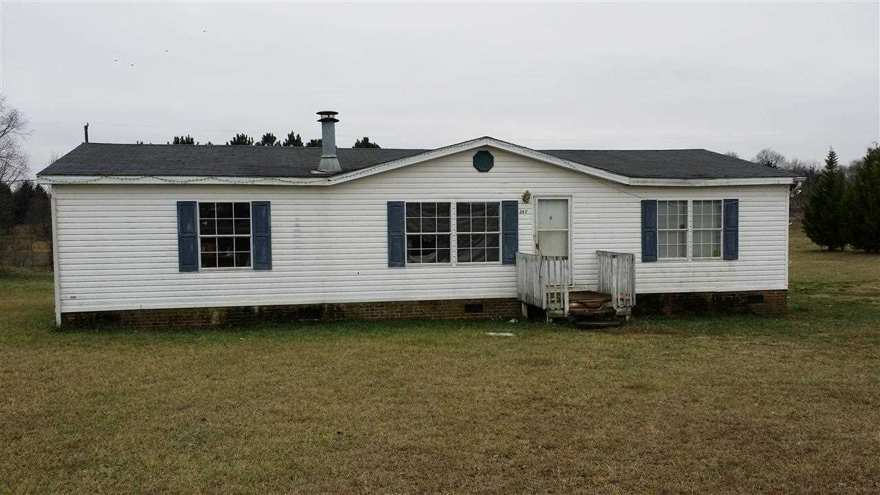 347 Wesley Ellison Road Williamston, SC 29697 - Photo 2 of 14