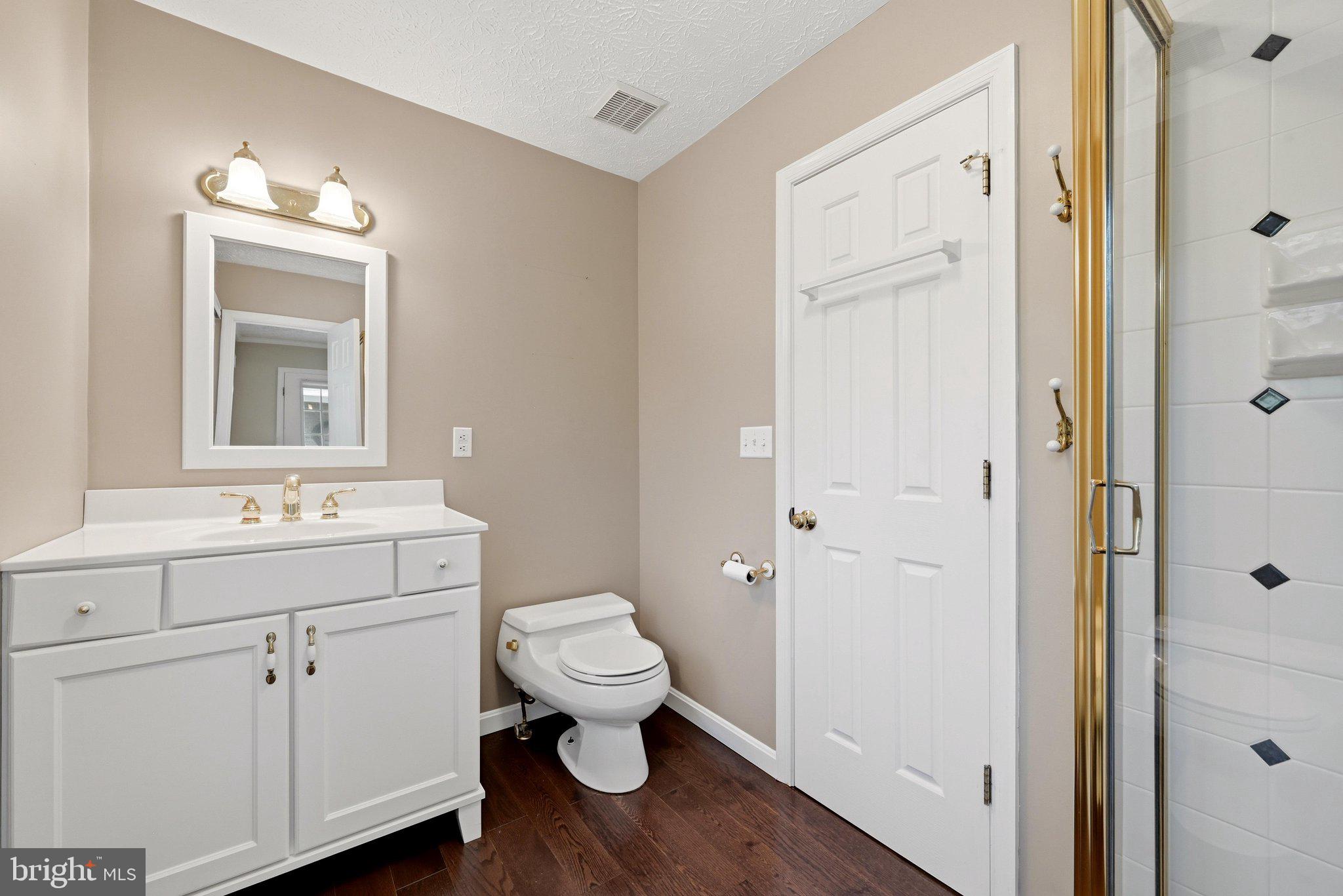 140 Stonebrook Road Winchester, VA 22602 - Photo 27 of 67 Bathroom