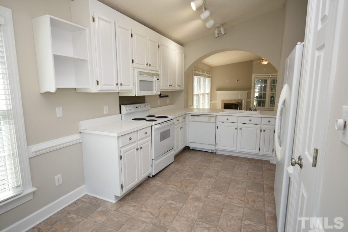 1949 Talamore Court Raleigh, NC 27604 - Photo 10 of 26 Gallery Image 10