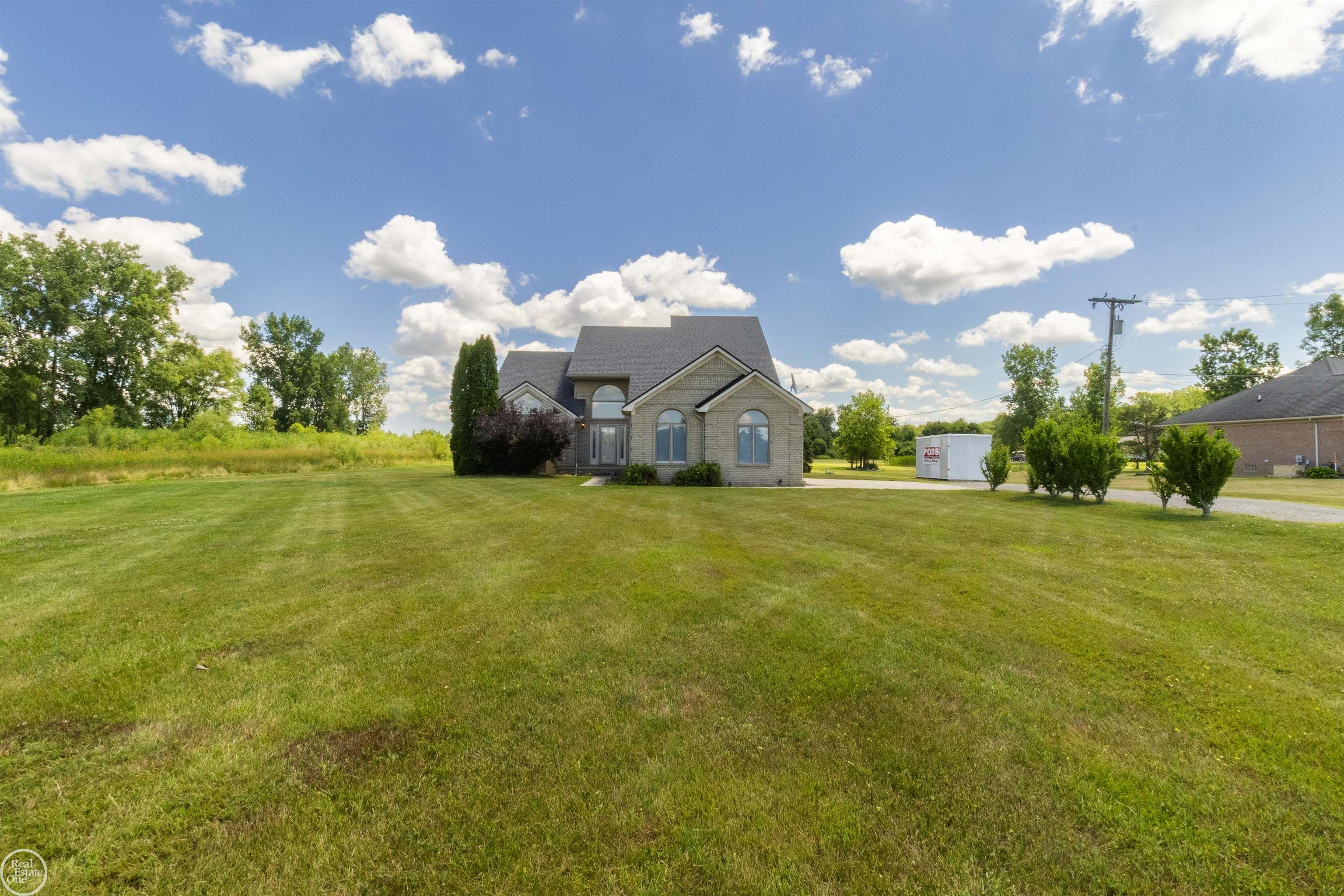 66280 Romeo Plank Road Ray, MI 48096 - Photo 2 of 76
