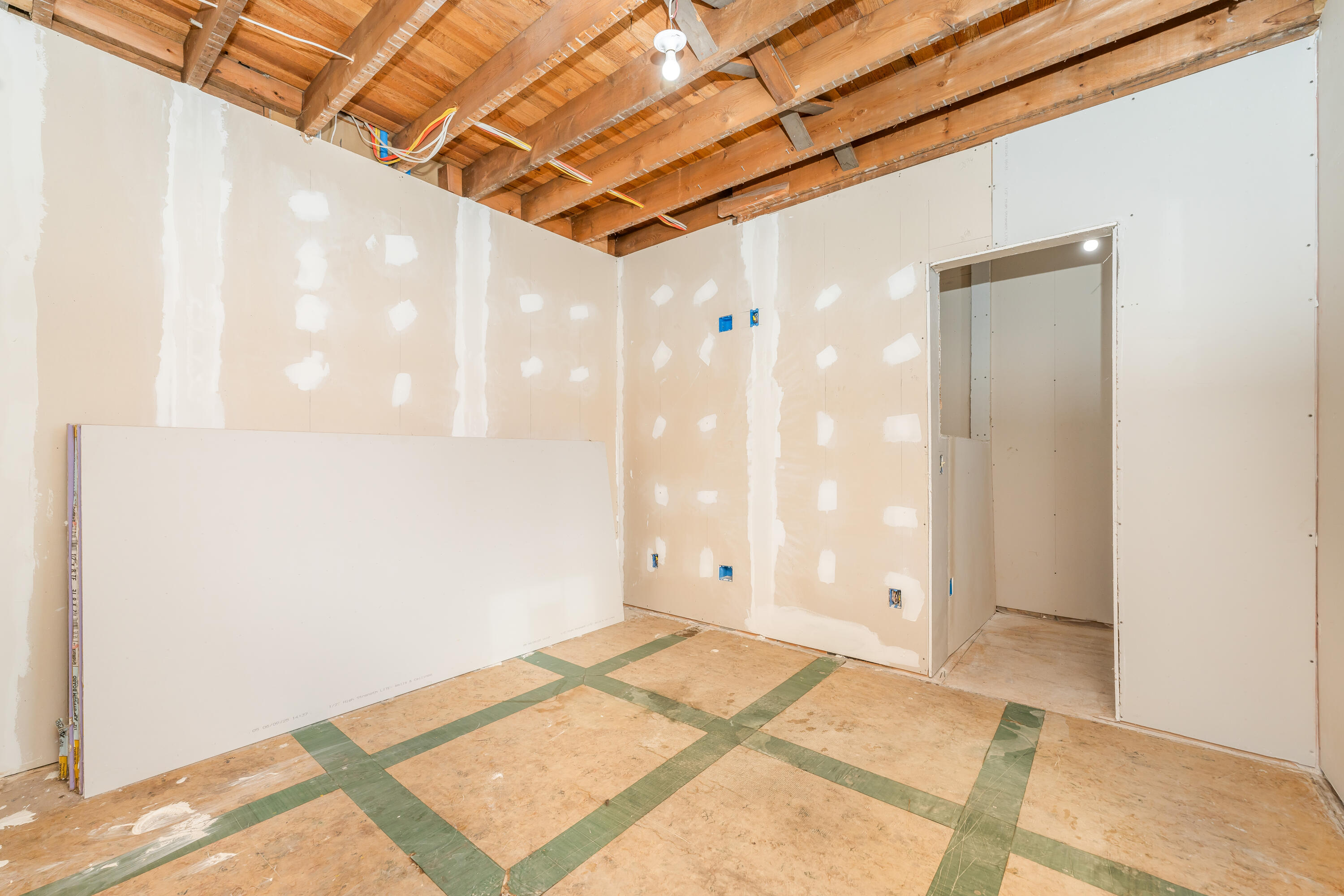 111 Fountain Street Marshall, MI 49068 - Photo 12 of 37 DSC02797