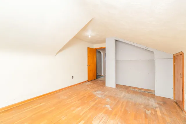 $130,000 | 111 Fountain Street, Marshall, MI 49068