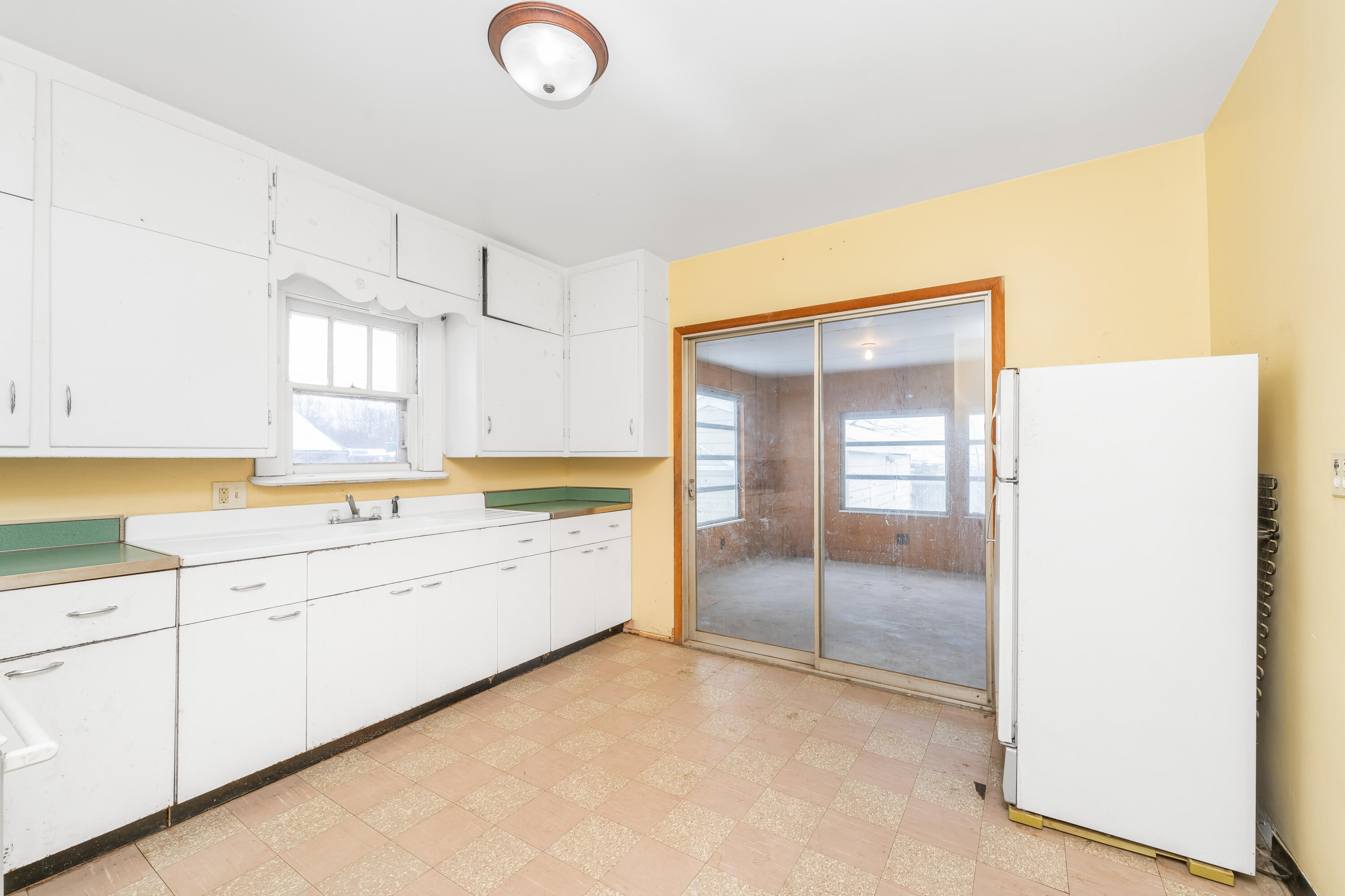 111 Fountain Street Marshall, MI 49068 - Photo 7 of 37 DSC02790