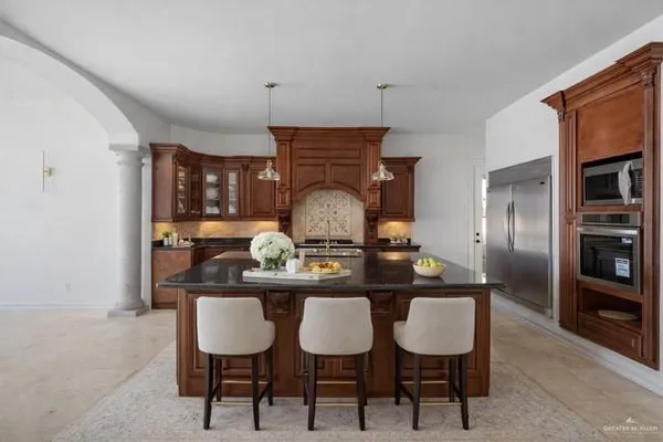 $765,000 | 4132 Cosentino Drive West, McAllen, TX 78541