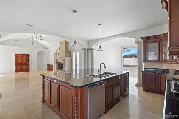 $765,000 | 4132 Cosentino Drive West, McAllen, TX 78541