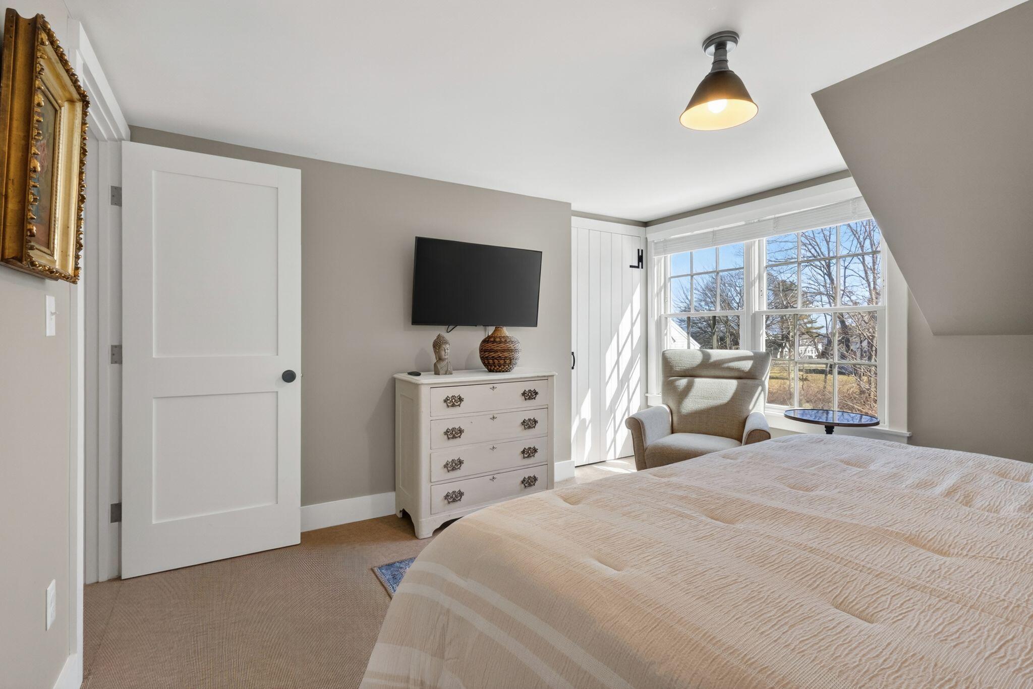 15 Langsford Road, Unit 8 Kennebunkport, ME 04046 - Photo 12 of 36 Primary bedroom