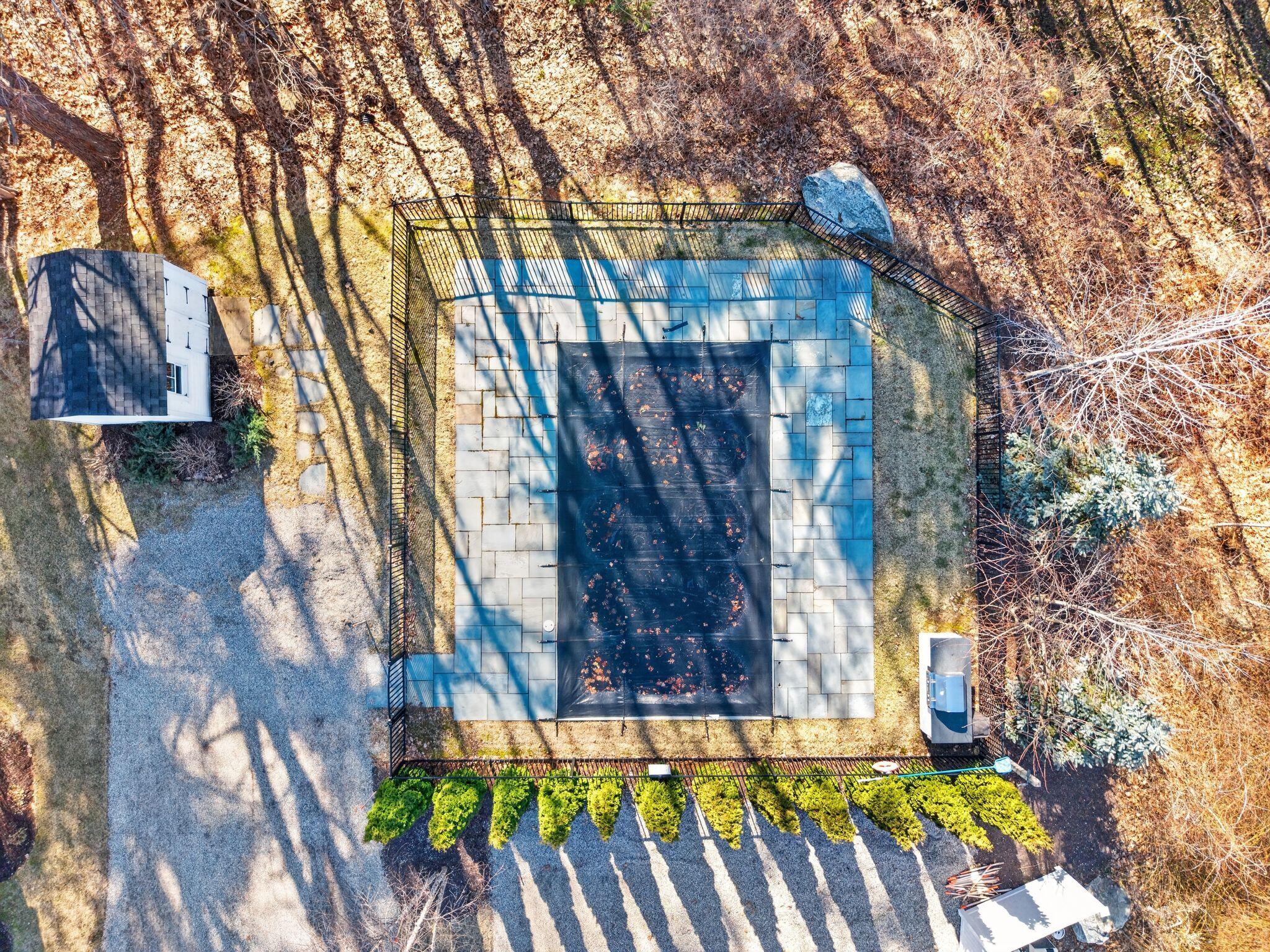 15 Langsford Road, Unit 8 Kennebunkport, ME 04046 - Photo 25 of 36 Pool overhead