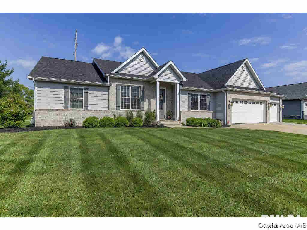1401 Lake Pointe Court Springfield, IL 62712 - Photo 2 of 35