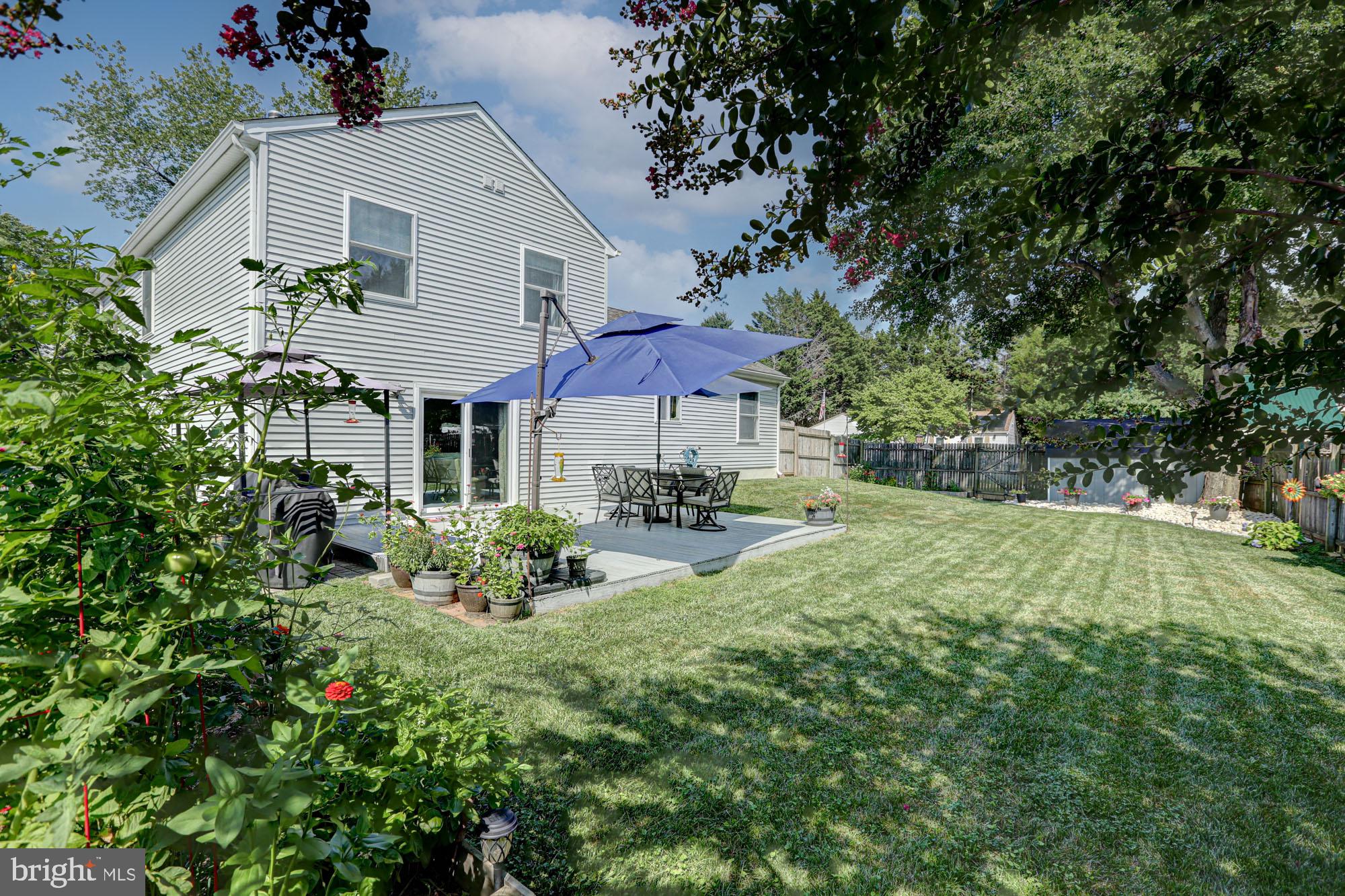 6 3 Rivers Drive Newark, DE 19702 - Photo 7 of 63 Charming backyard oasis awaits you.