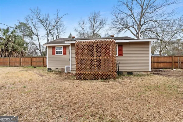 $94,000 | 25 Martin Luther King Jr Boulevard, Hawkinsville, GA 31036
