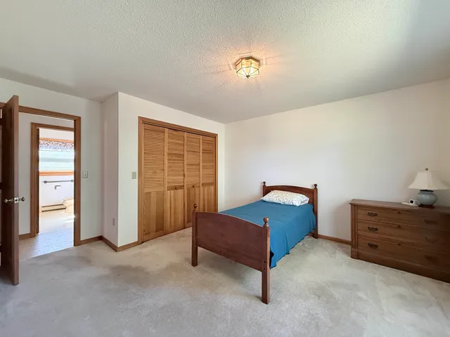 $569,900 | 43 Pleasant Acres Drive, Williston, VT 05495