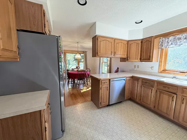 $569,900 | 43 Pleasant Acres Drive, Williston, VT 05495