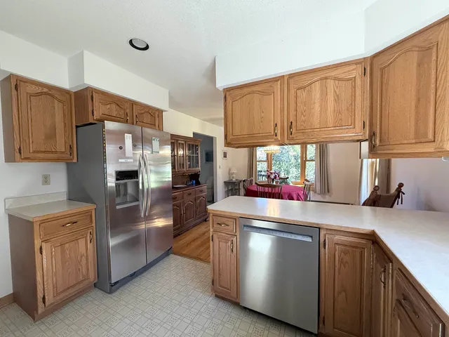 $569,900 | 43 Pleasant Acres Drive, Williston, VT 05495