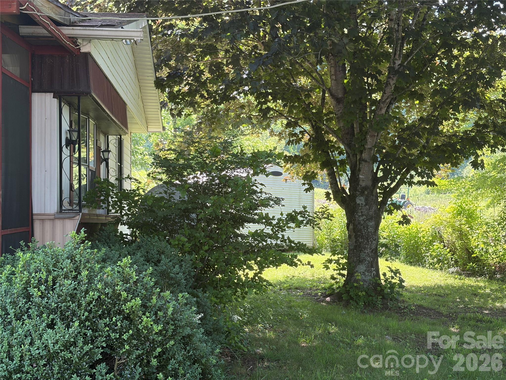 42 Country Meadows Road Burnsville, NC 28714 - Photo 31 of 43