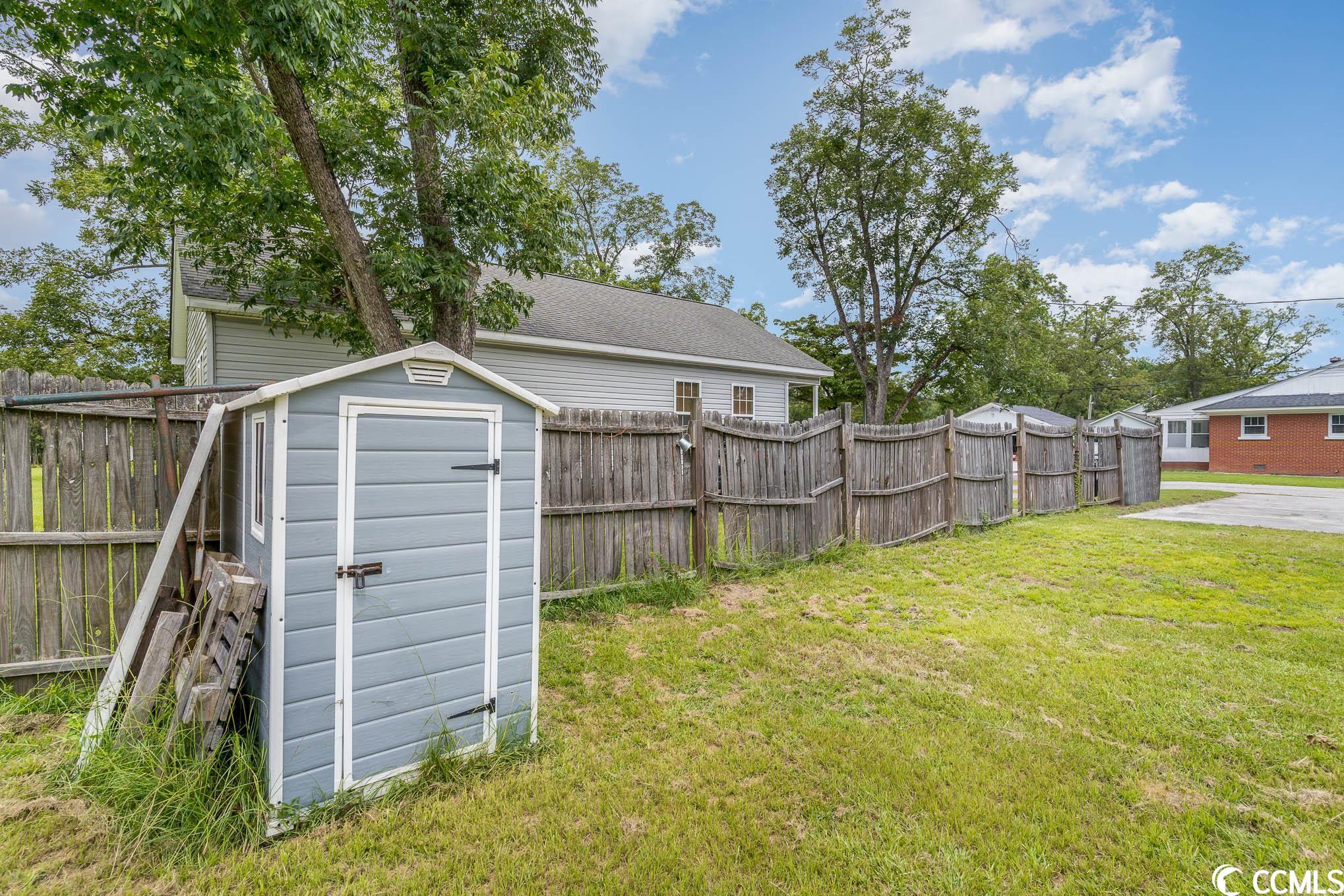 4205 Monroe Street Loris, SC 29569 - Photo 13 of 40
